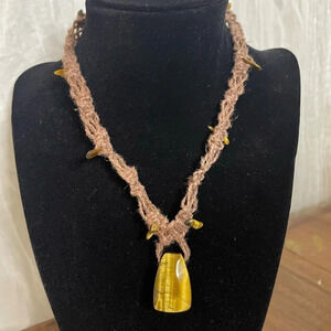 NWT Handmade Necklace Glass Marble Pendant Hemp Macramé, Beaded, 16”/40.64 cm.